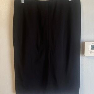 Olivia & Grace Elegant Black Pencil Skirt